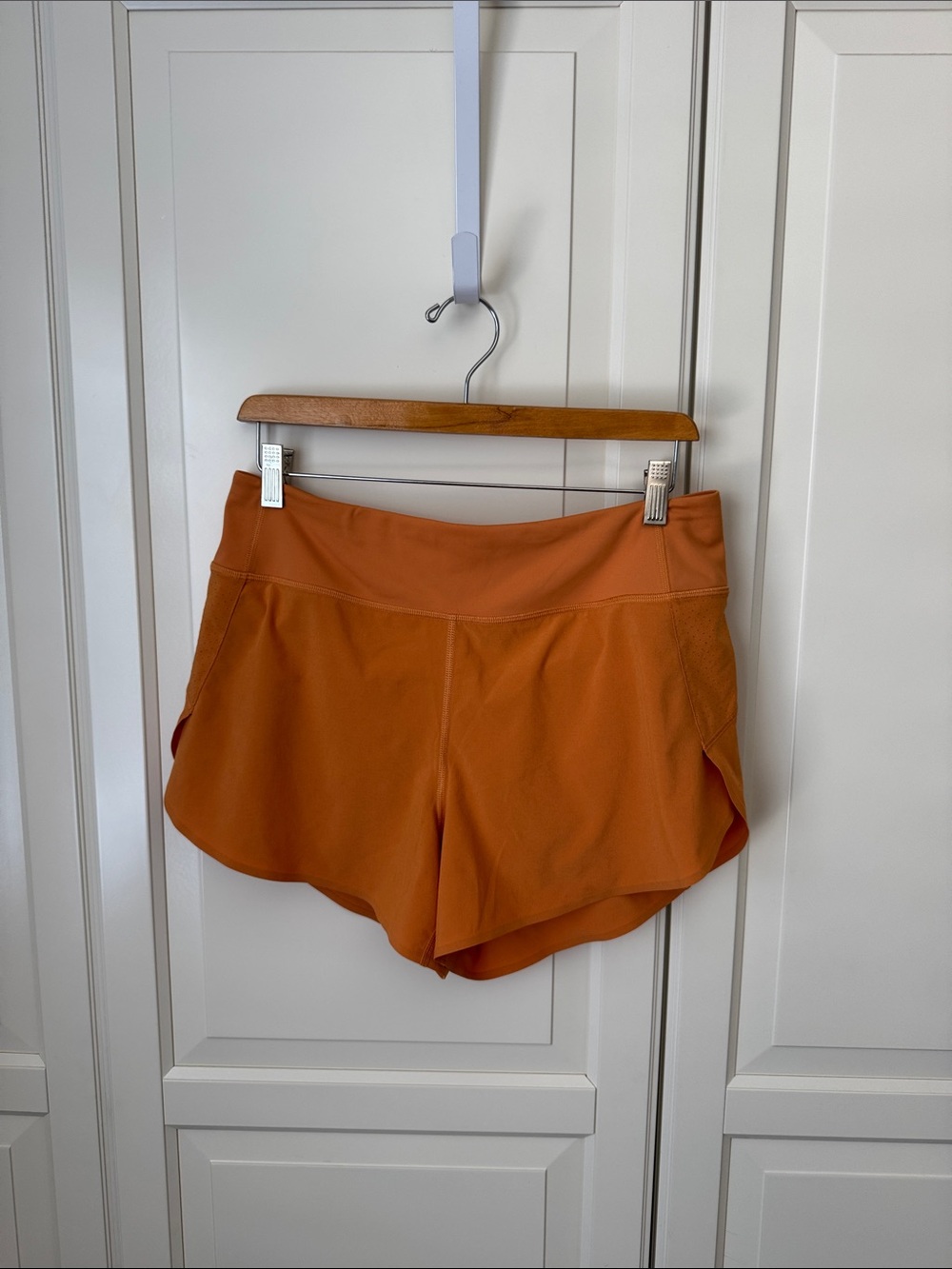Athleta Run with It Athletic Shorts - Rust Orange